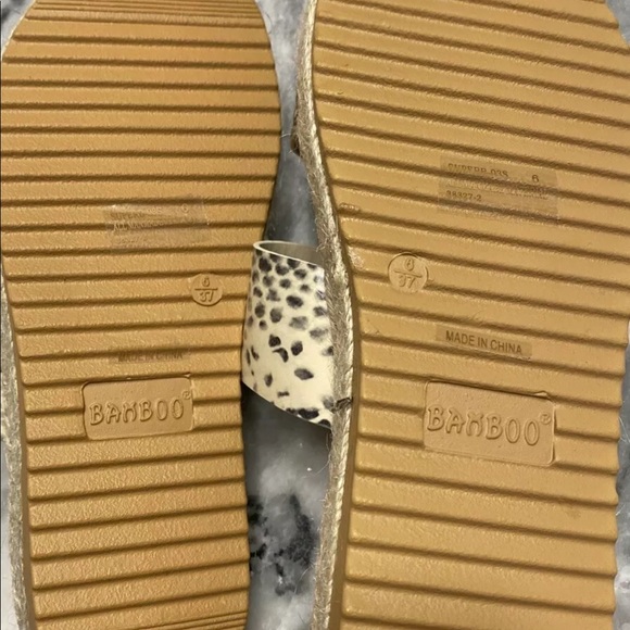 Brand new Bamboo Brand snake print slide sandals - Picture 3 of 3